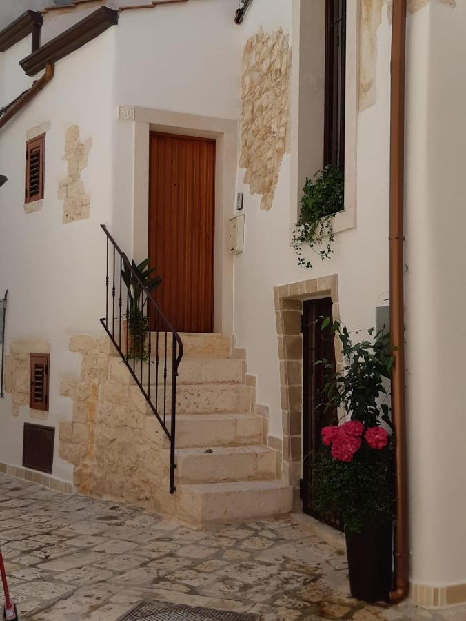 Donna Lucrezia Dimora A Corte B&B 孔韦尔萨诺 外观 照片